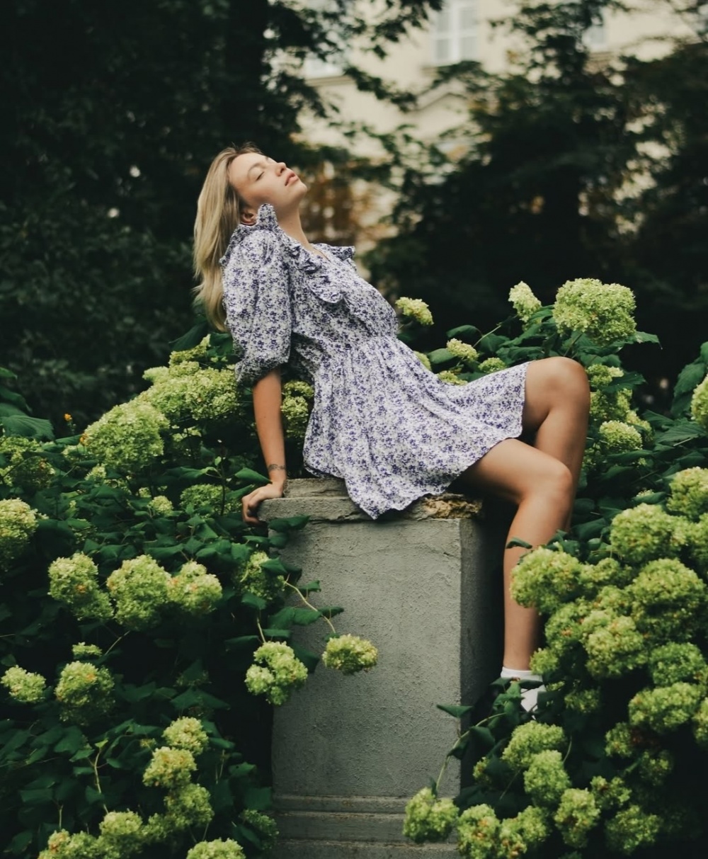 Платье H&M размер М