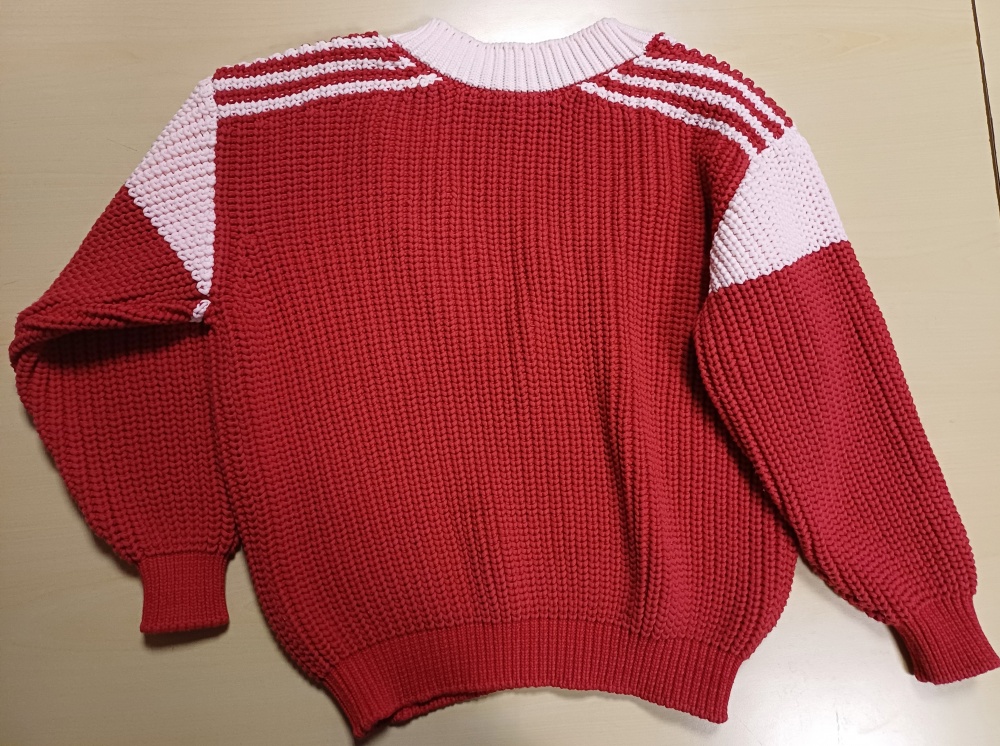 Джемпер Brusnika, one size.
