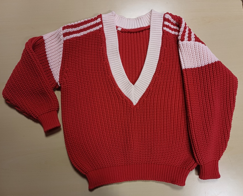 Джемпер Brusnika, one size.