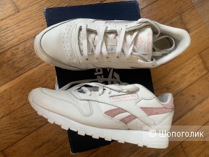 Кроссовки Reebok р40 (Р.9)