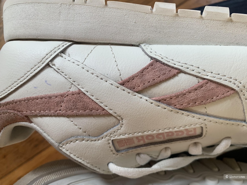 Кроссовки Reebok р40 (Р.9)