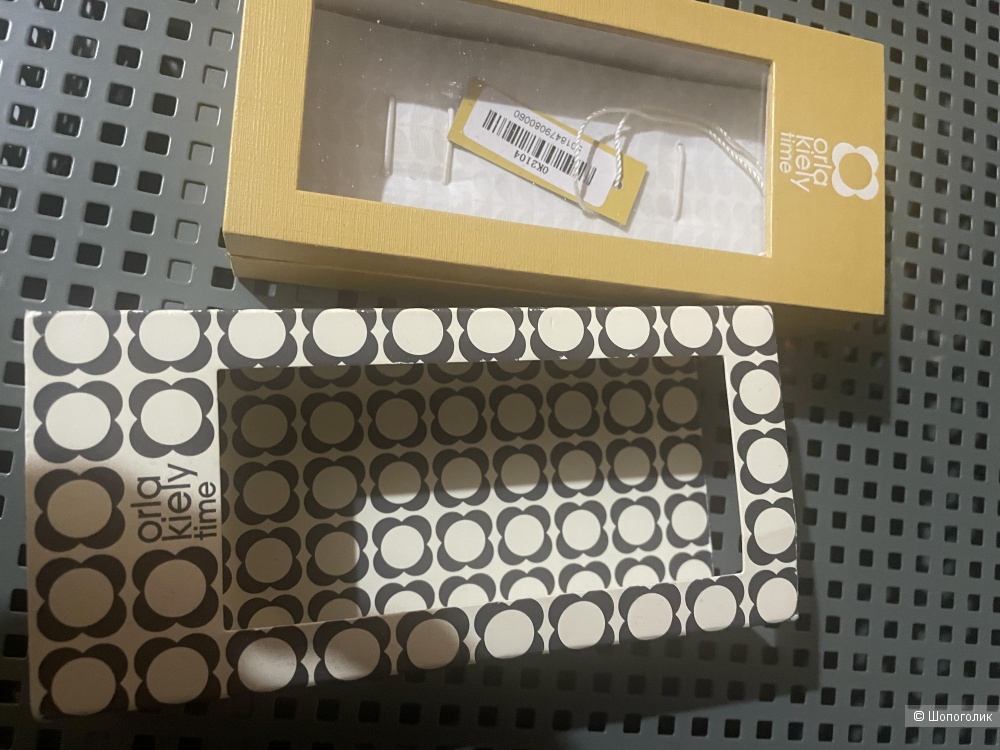 Часы Orla Kiely