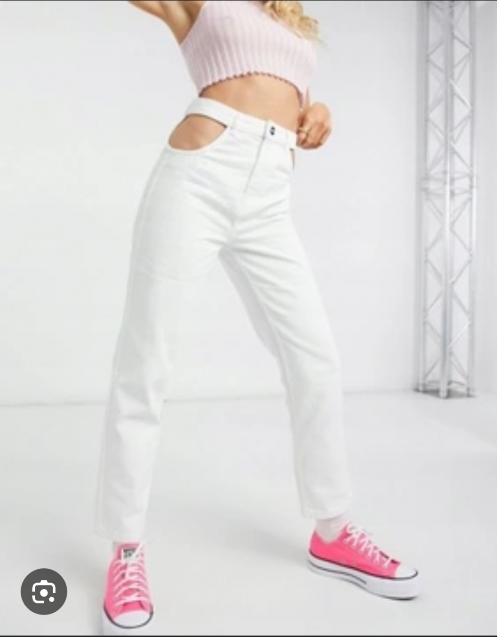 Джинсы с вырезанными карманами, Bershka, S