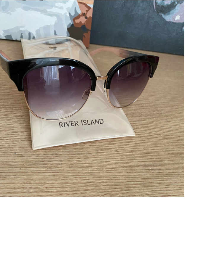 Очки River Island