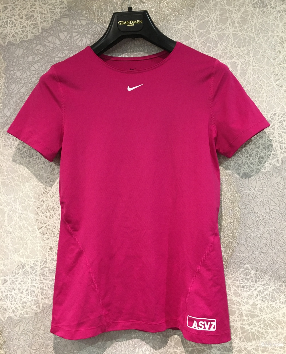 Спортивная футболка Nike, размер-44