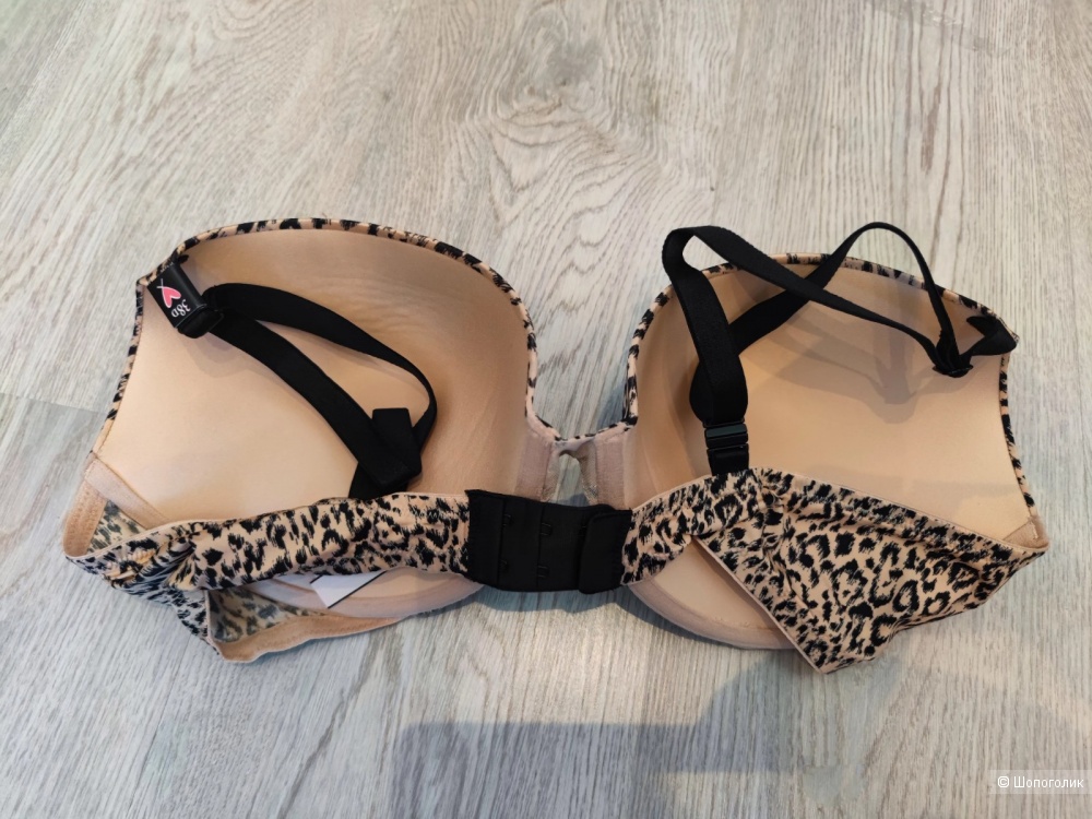 Бюстгальтер Victoria's Secret 38D