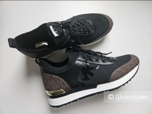 Кроссовки Michael Kors 7,5 M (38)