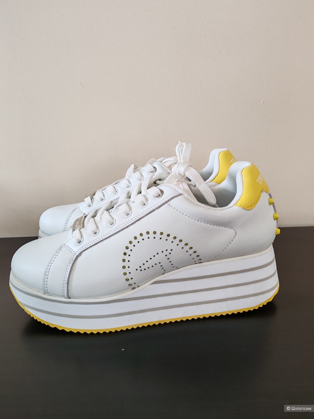 Кроссовки Trussardi, размер 37-38