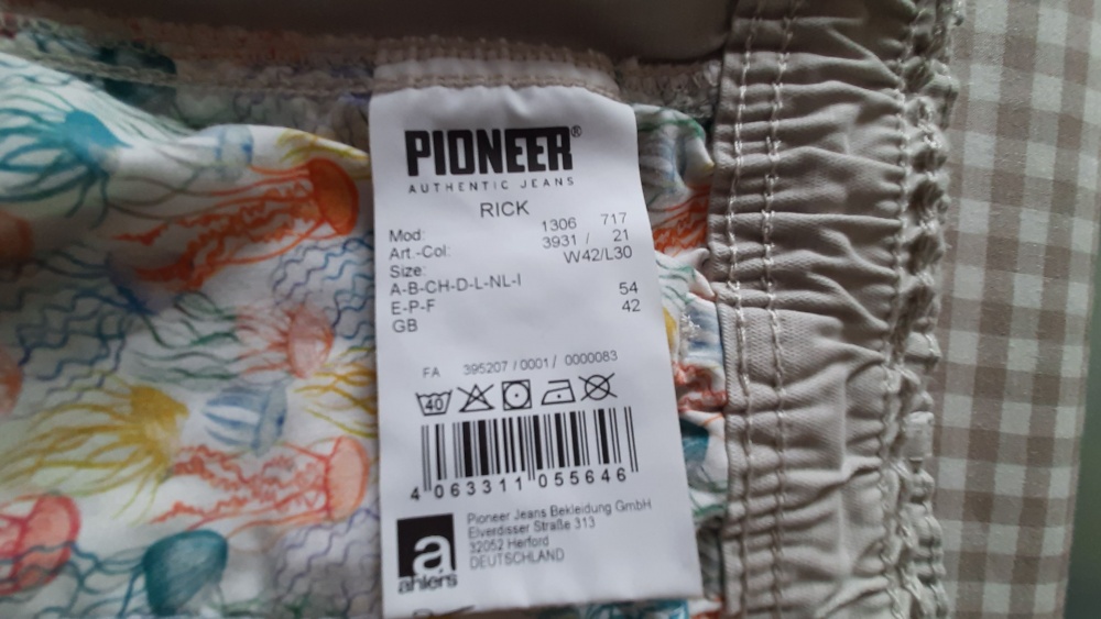 Шорты от бренда «Pioneer Authentic Jeans», размер 56-58