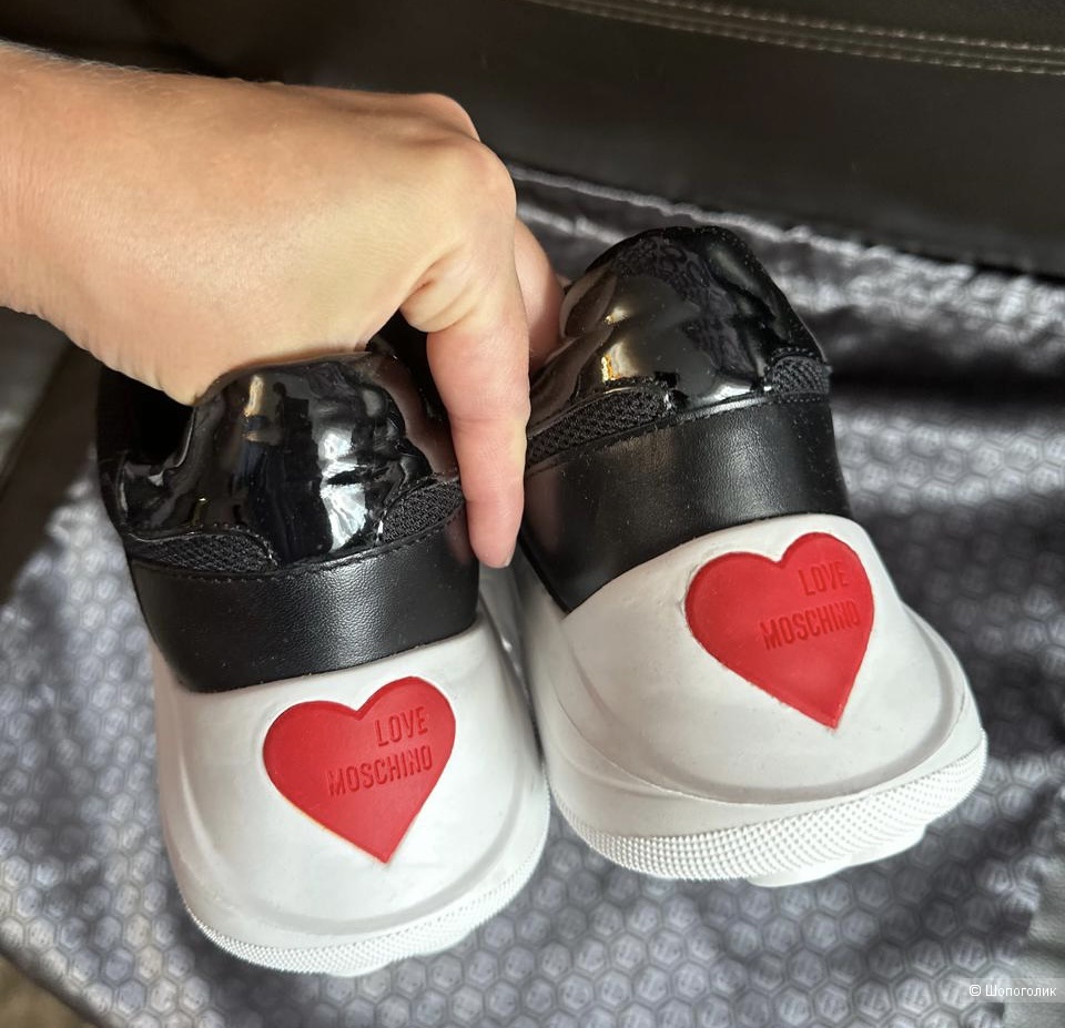 Кроссовки Love MOSCHINO 39