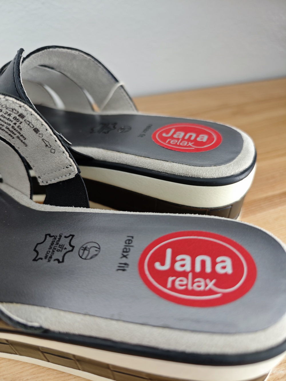 Босоножки Jana,37