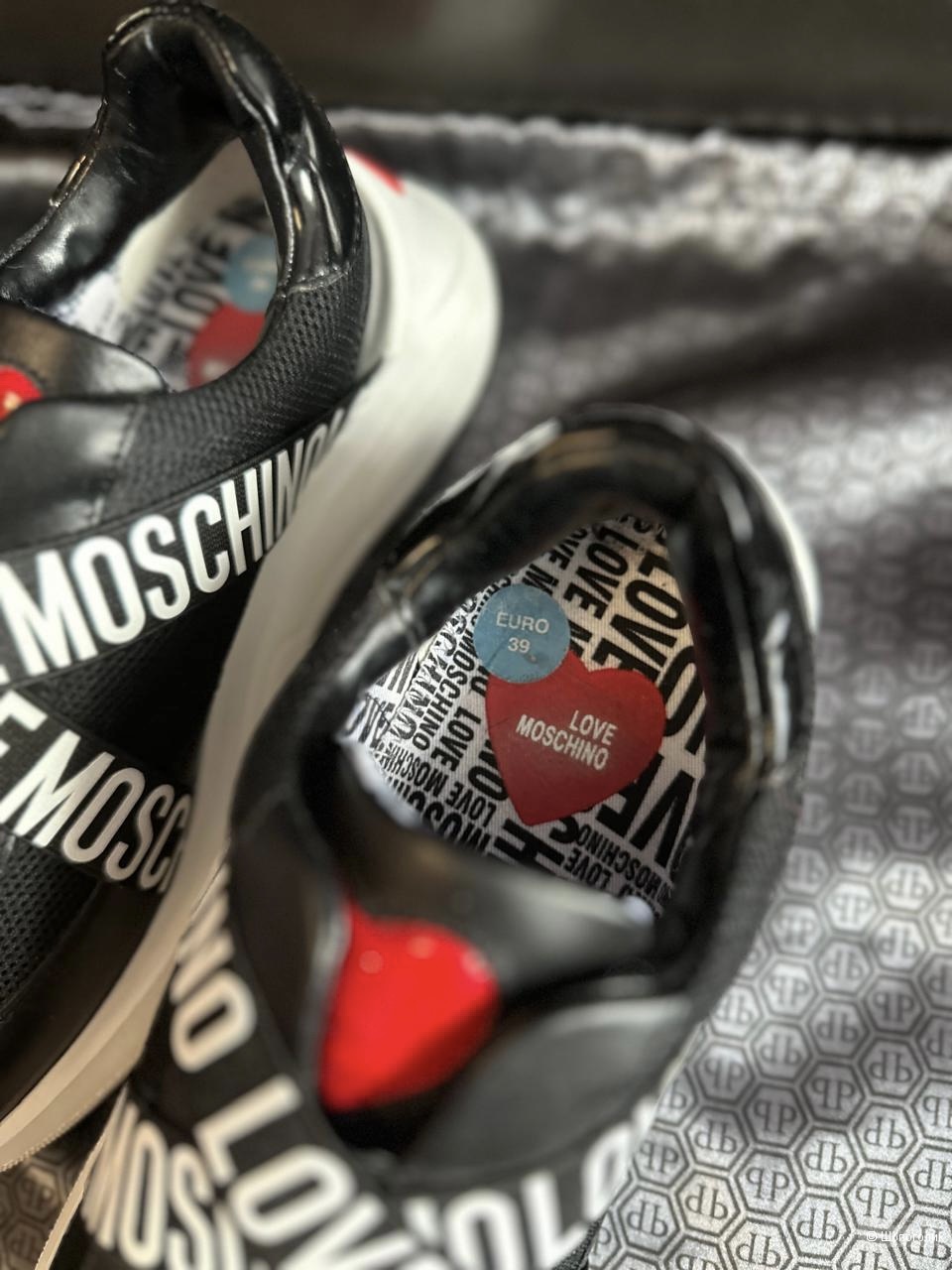 Кроссовки Love MOSCHINO 39