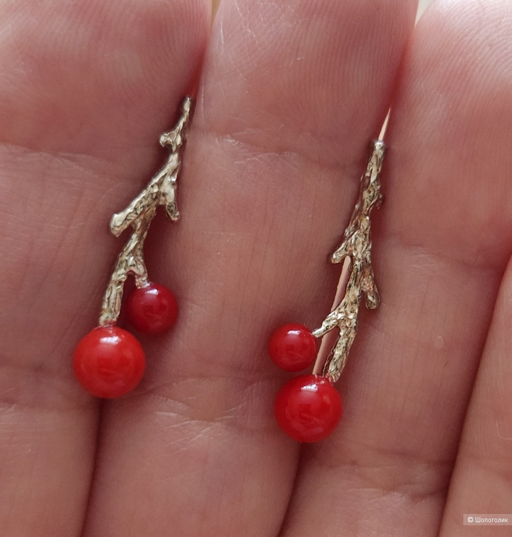 Серебряные серьги ручной работы с натуральным кораллом