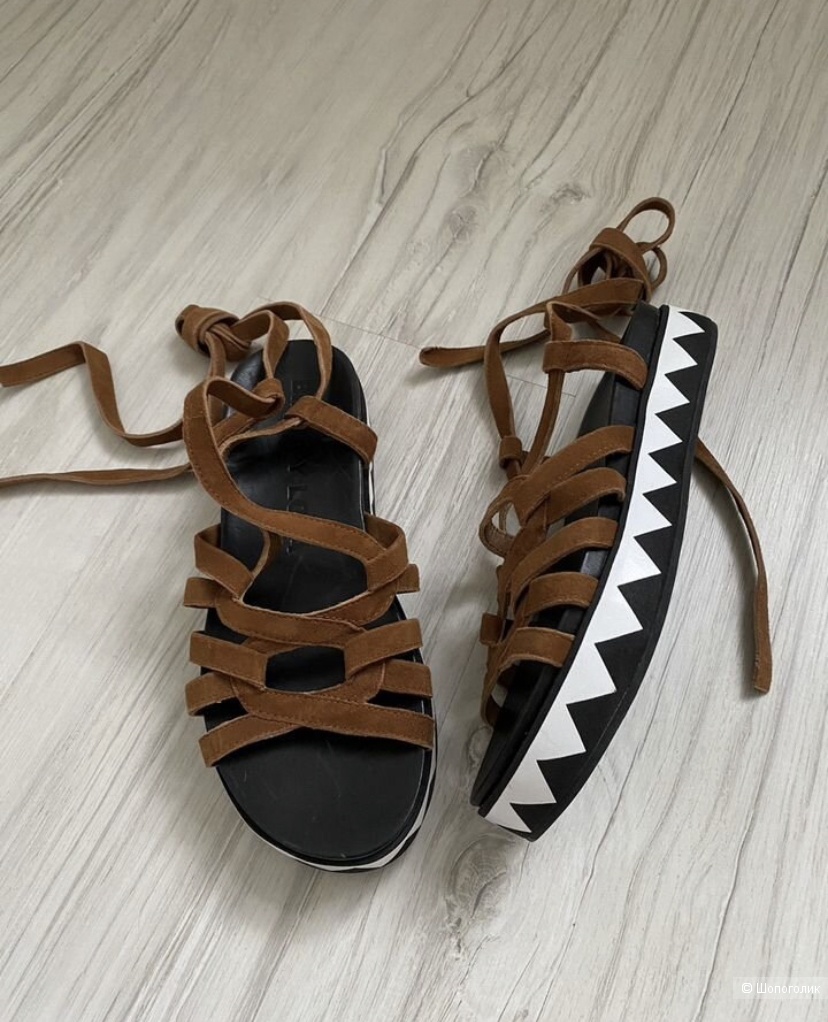 Сандалии Bimba Y Lola 37