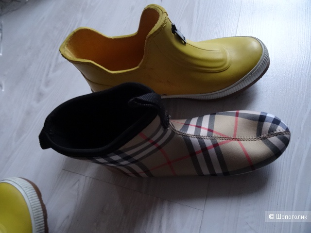 Резиновые сапоги Burberry, размер 35-36