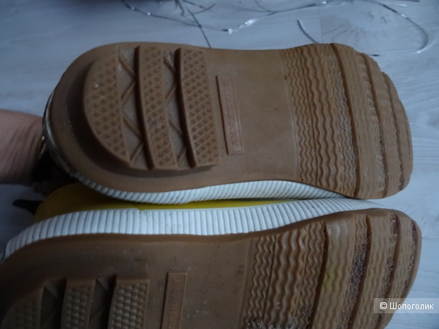 Резиновые сапоги Burberry, размер 35-36