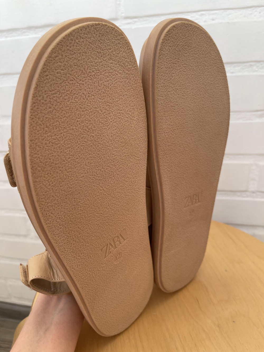 Сандалии Zara размер 42