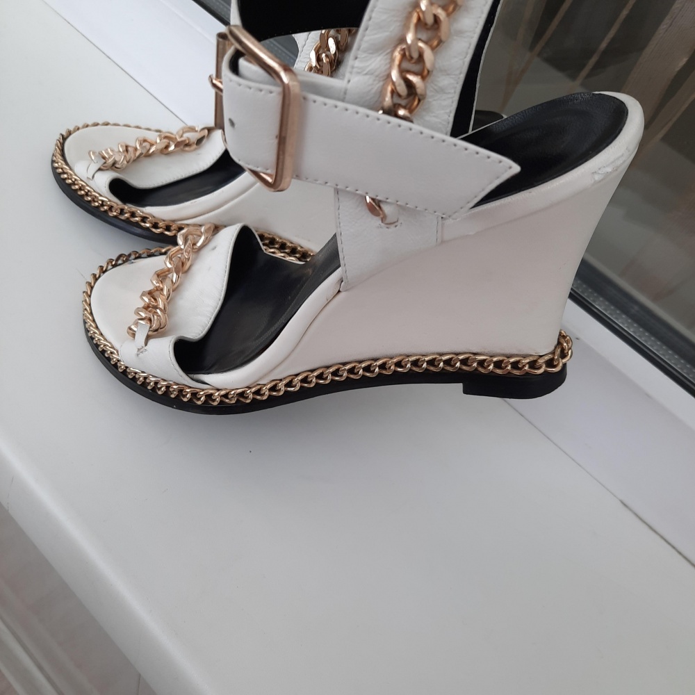 Босоножки GIUZEPPE ZANOTTI DESIGN , р.38