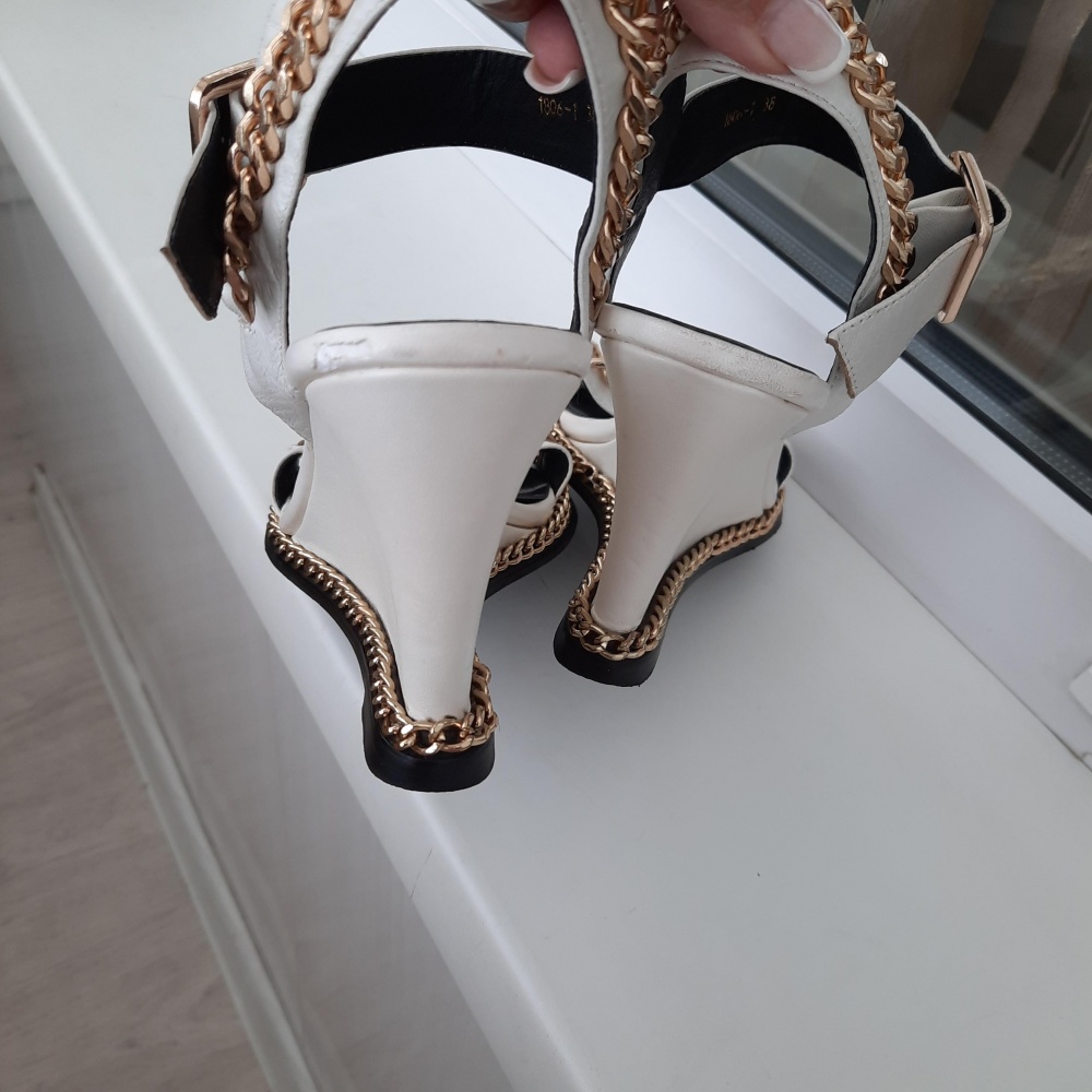 Босоножки GIUZEPPE ZANOTTI DESIGN , р.38