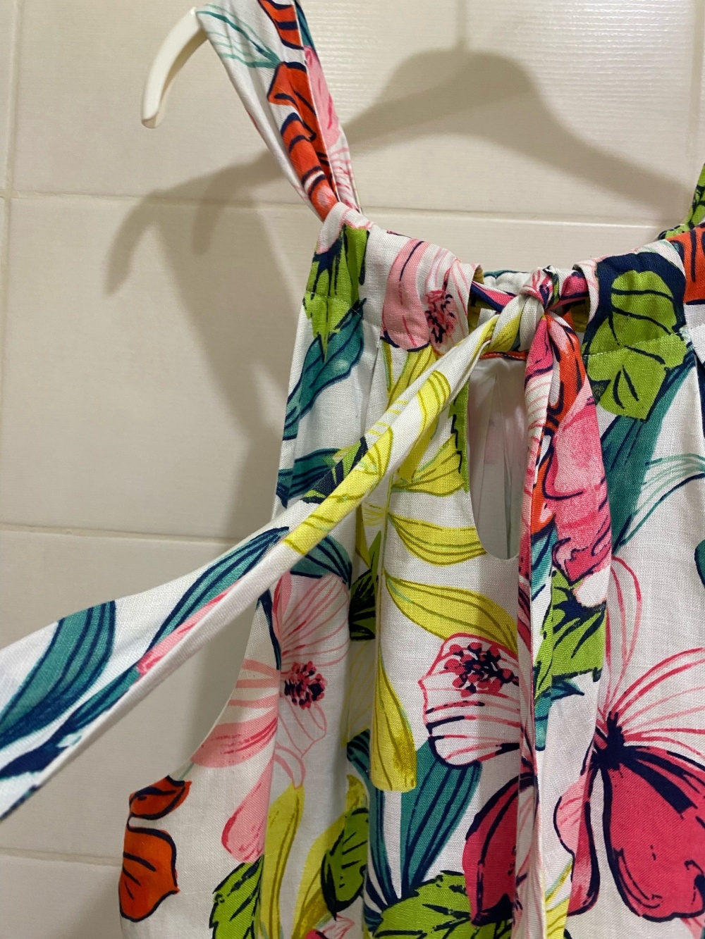 Льняное платье Tommy Bahama.Размер XL/TG.