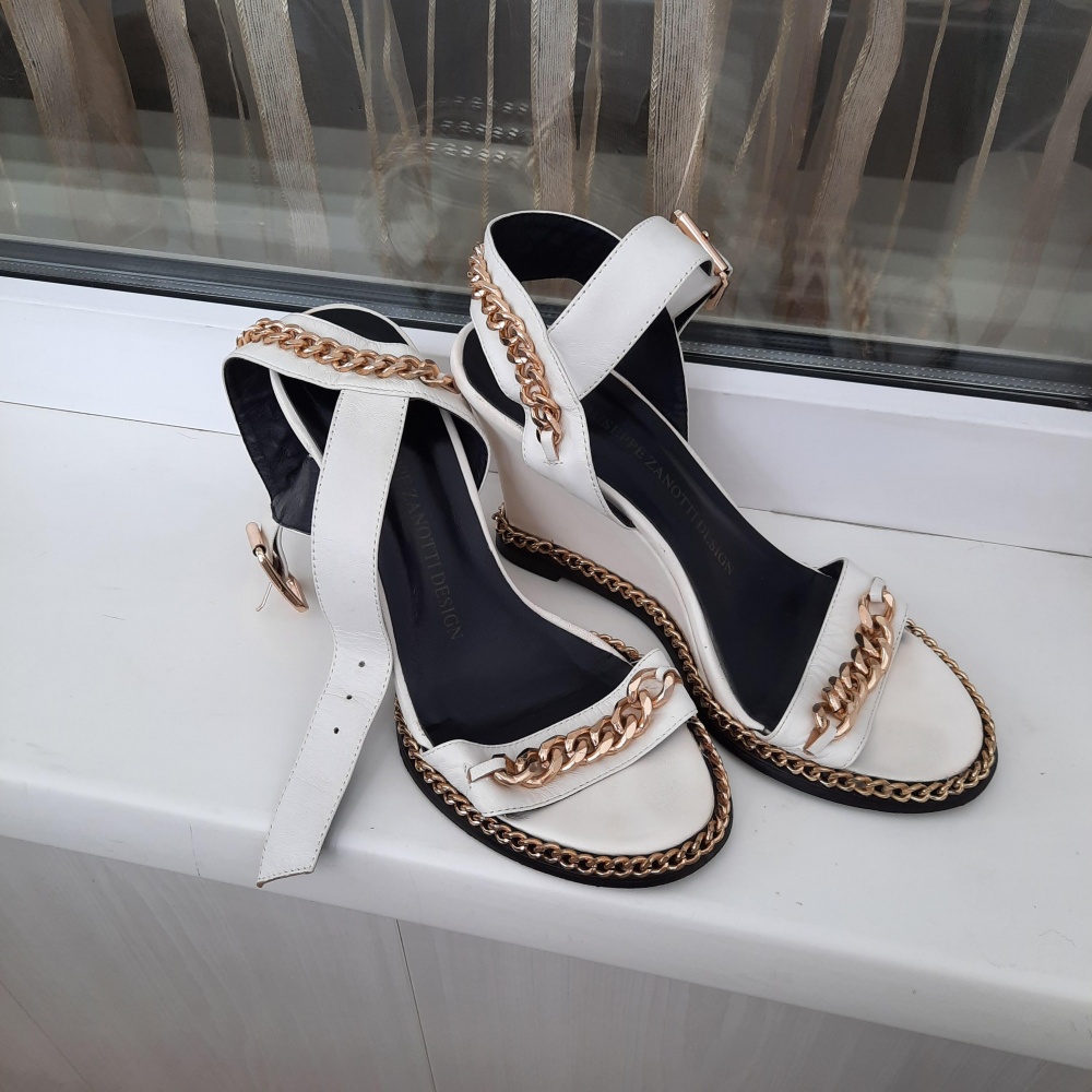 Босоножки GIUZEPPE ZANOTTI DESIGN , р.38