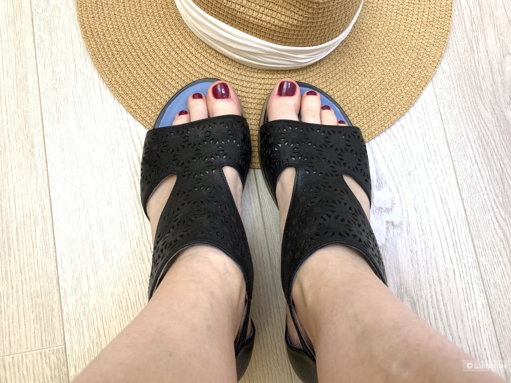 Кожаные сандалии Hush Puppies 41
