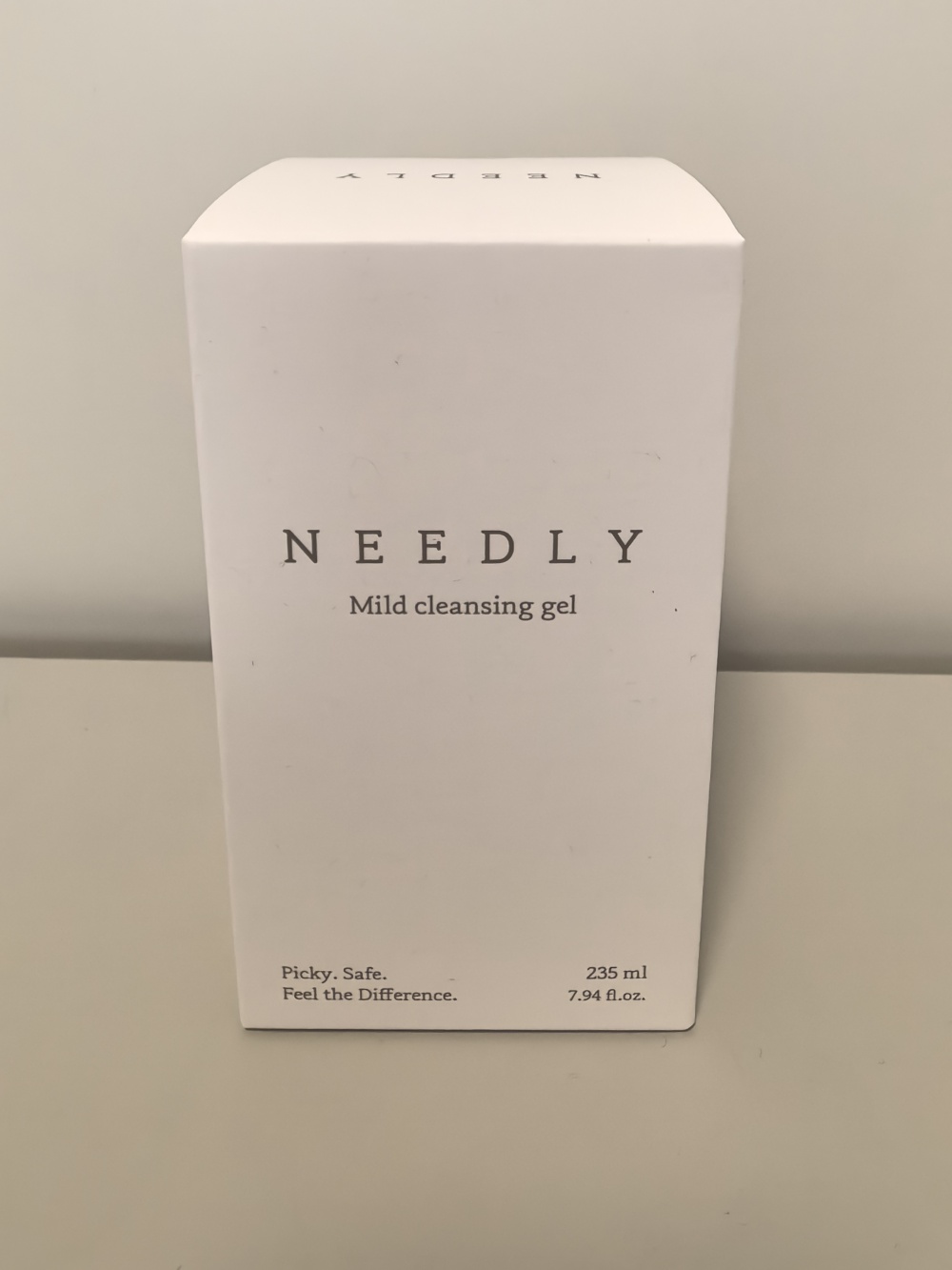 Очищающий гель для лица NEEDLY, 235 ml.