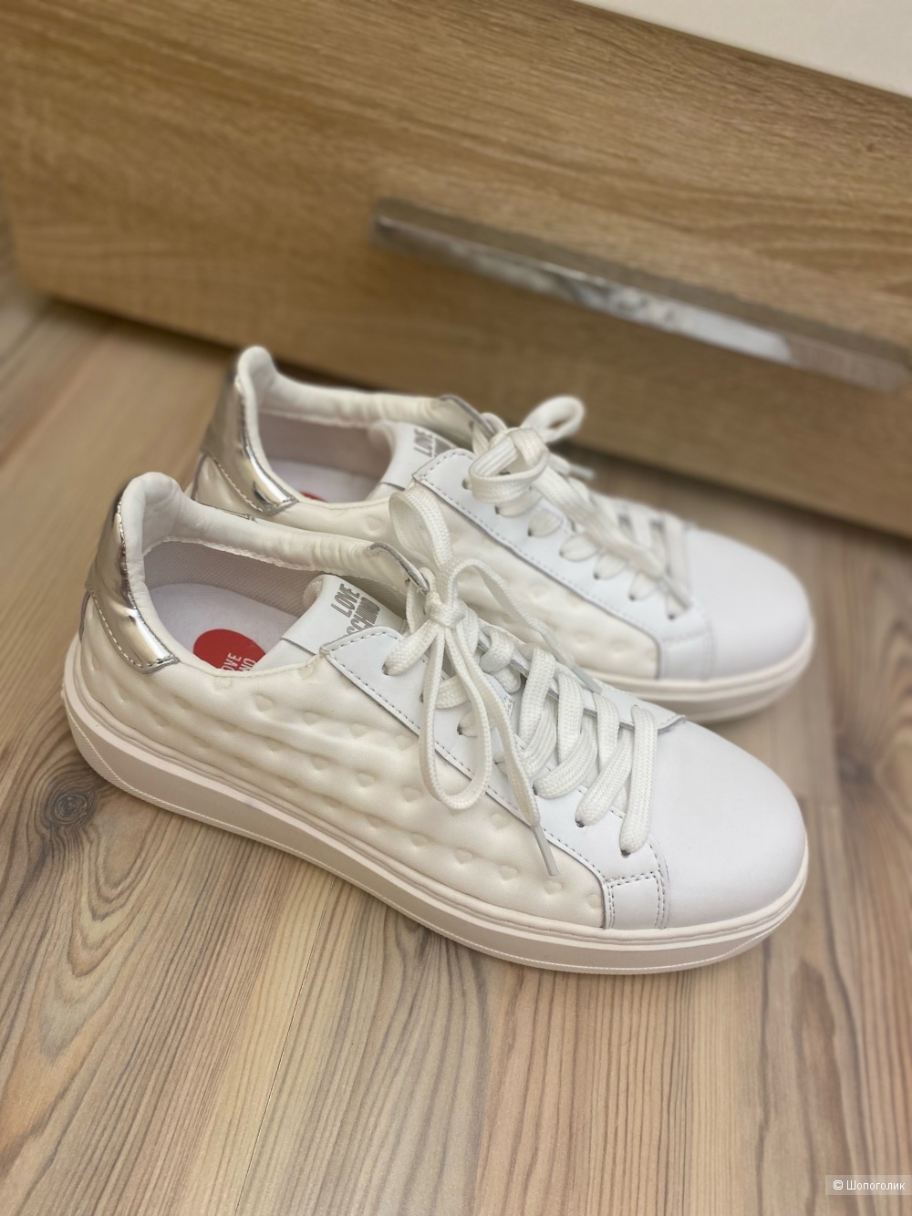 Кроссовки от Love Moschino.Маркировка 38.