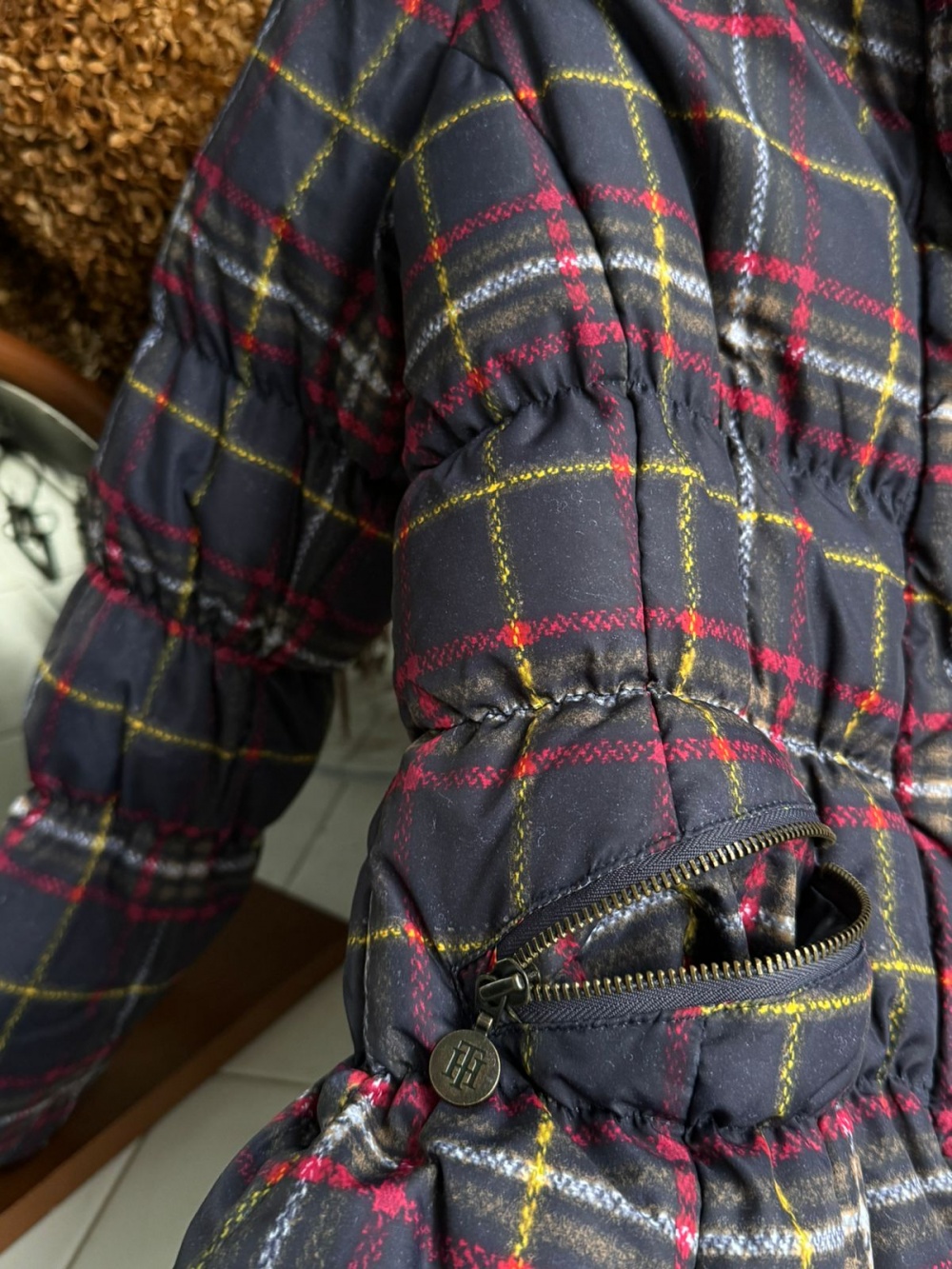 Пуховик Tommy Hilfiger размер L