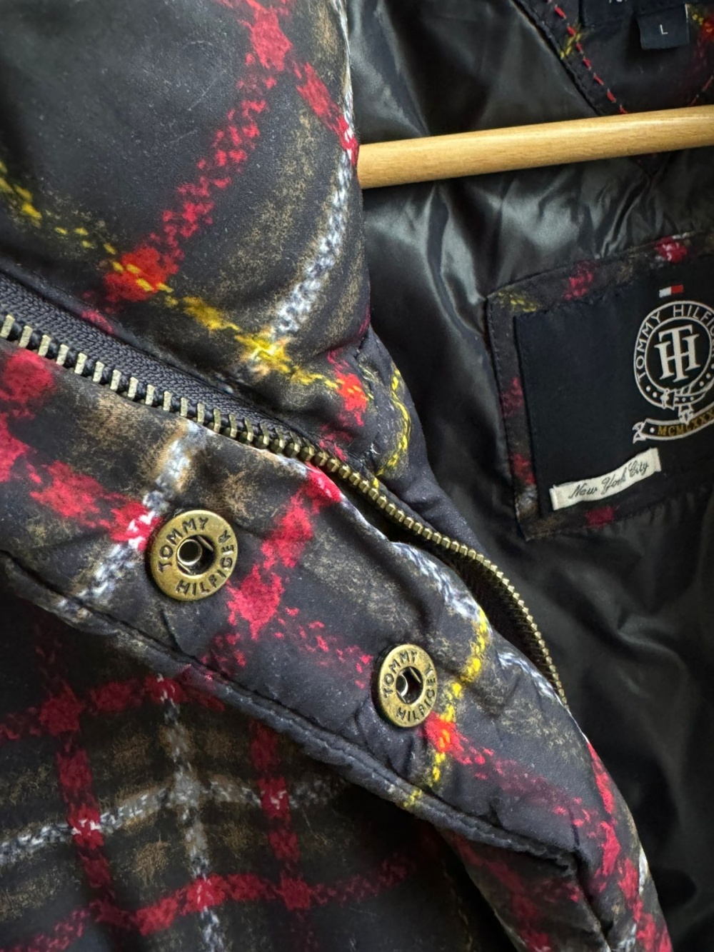 Пуховик Tommy Hilfiger размер L