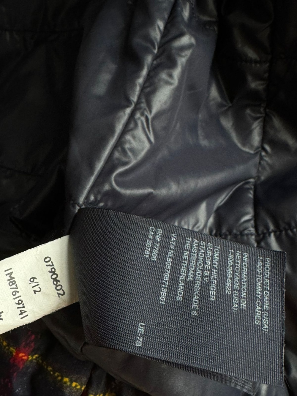 Пуховик Tommy Hilfiger размер L