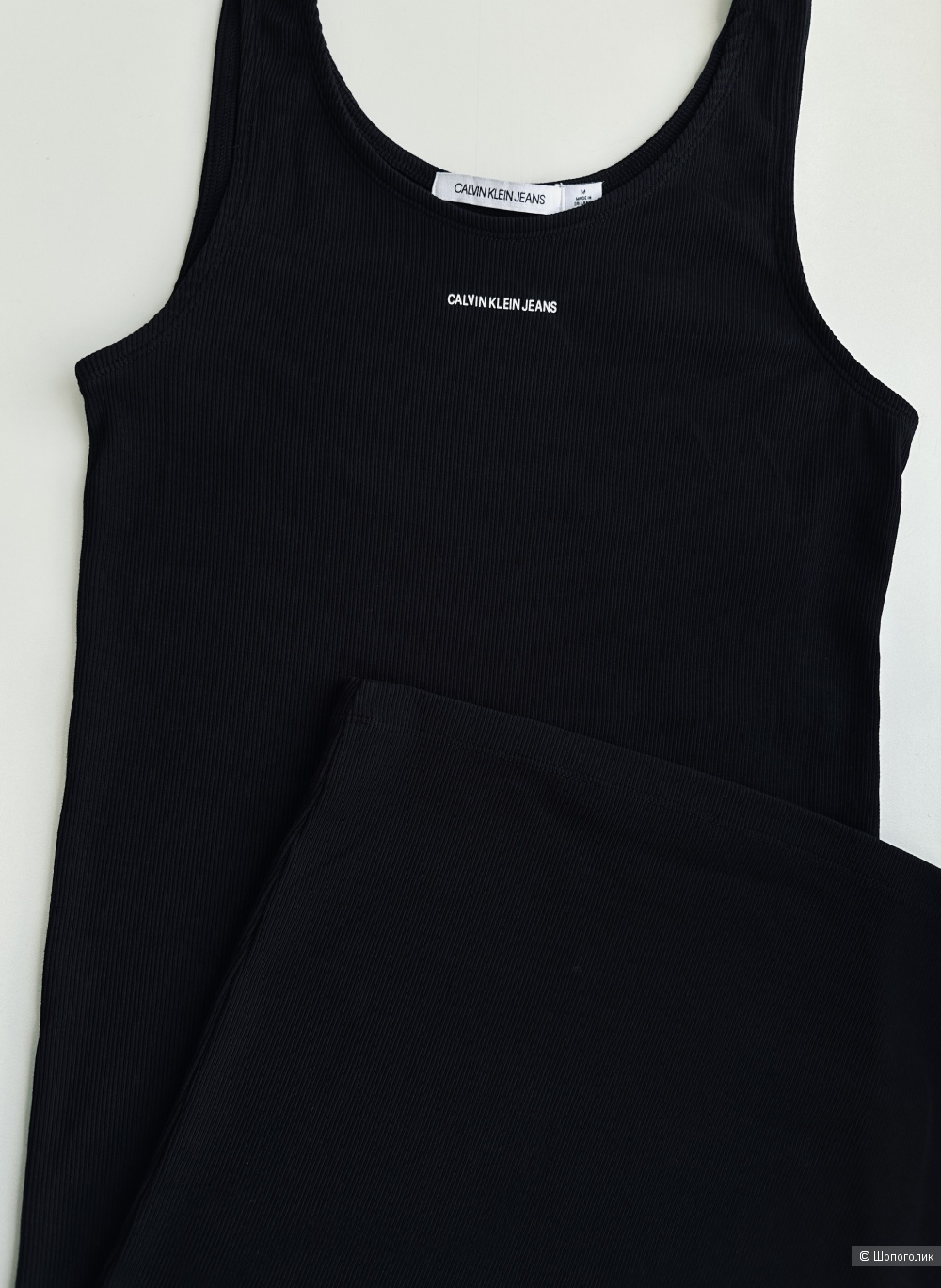 Платье Calvin Klein, размер М