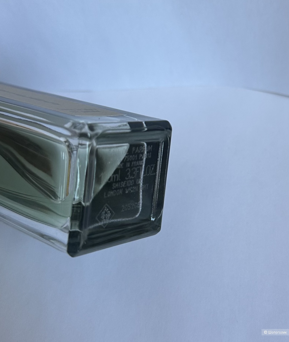 Serge lutens dans le bleu qui petille -100 ml