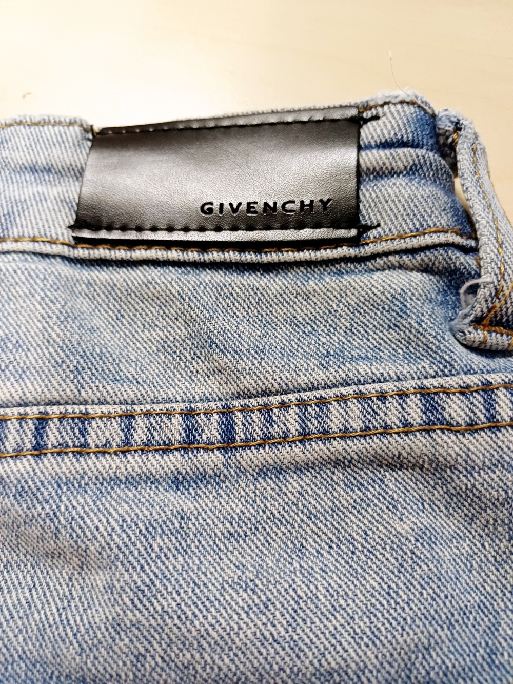 Джинсовые шорты в стиле Givenchy, S