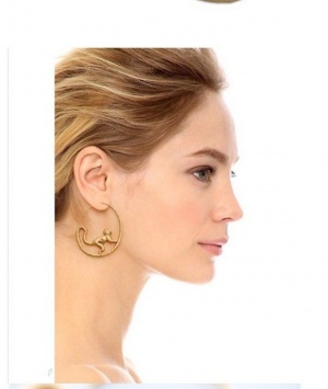 Серьги Tory Burch, размер 5 см