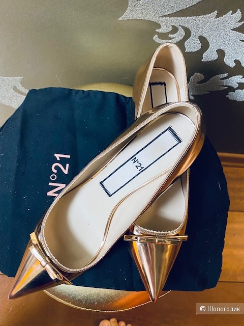 Туфли золотые № 21 Alessandro del Aqua- 39-40 размер