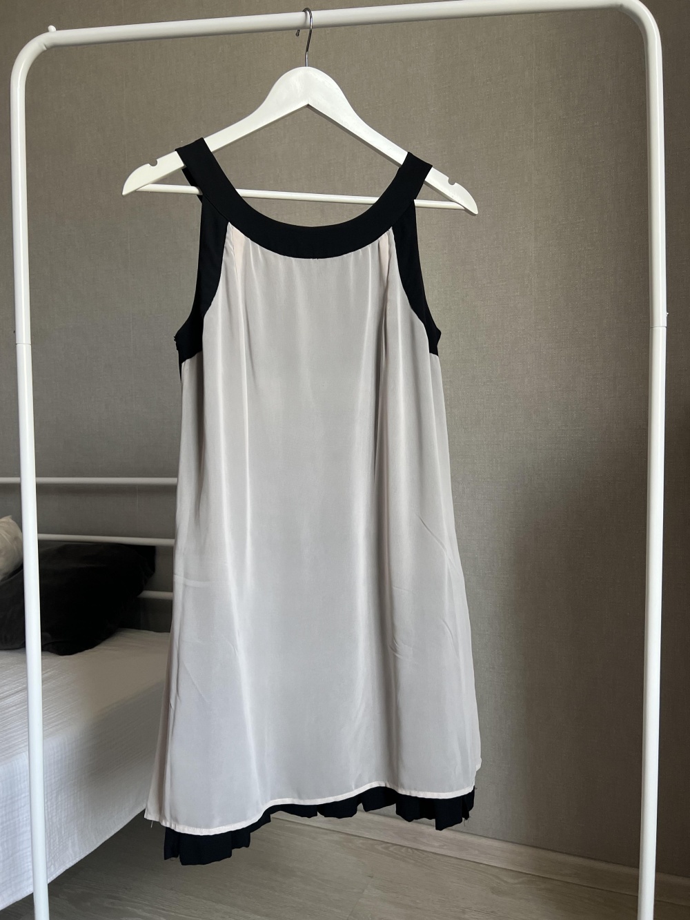 Сарафан шелковый Marc Jacobs (US 2, RUS 42)