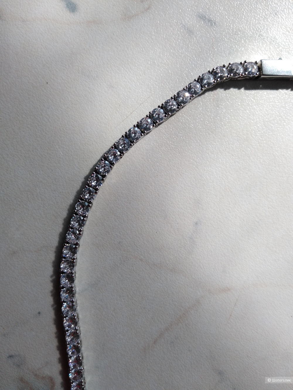 Колье с кристаллами Swarovski (47 см).
