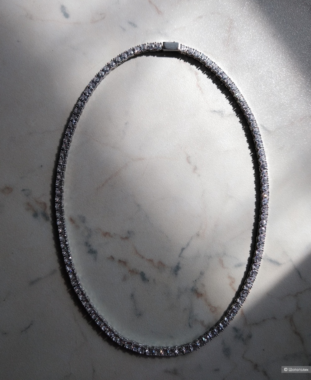 Колье с кристаллами Swarovski (47 см).