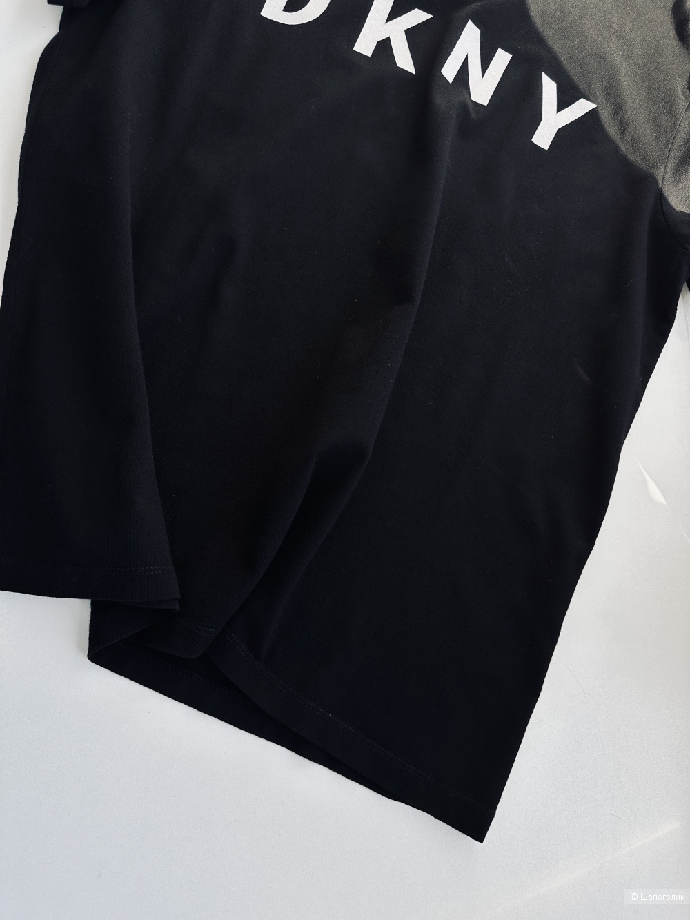 Футболка DKNY, размер S