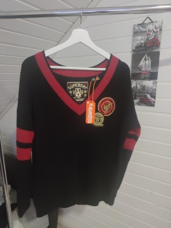 Женский джемпер SUPERDRY, размер M
