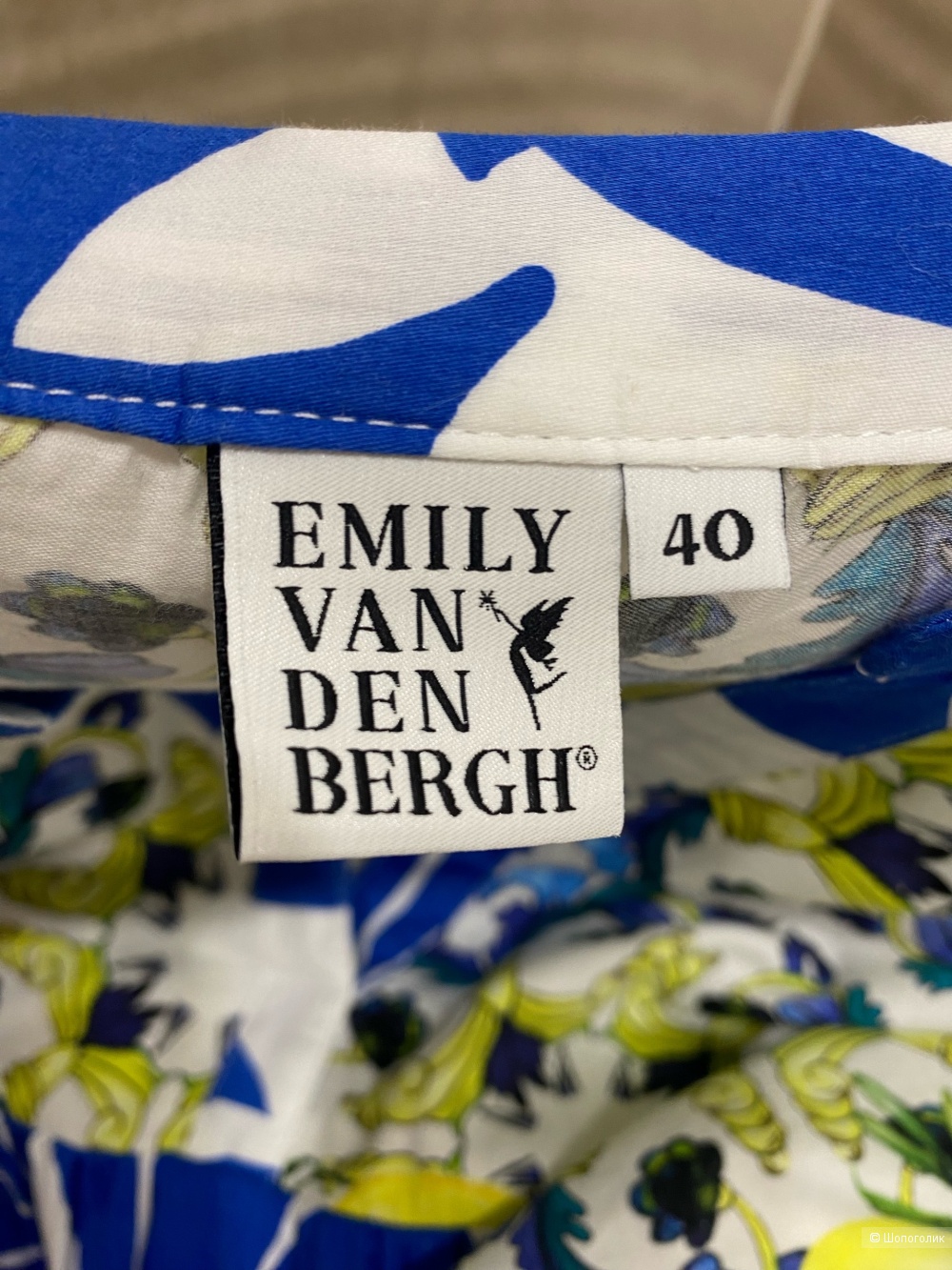 Платье Emily Van den Bergh.Размер фирм.40+смежные.