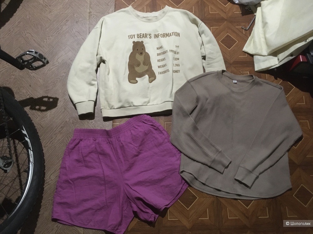 Лот вещей 3 шт Uniqlo sela xs-s