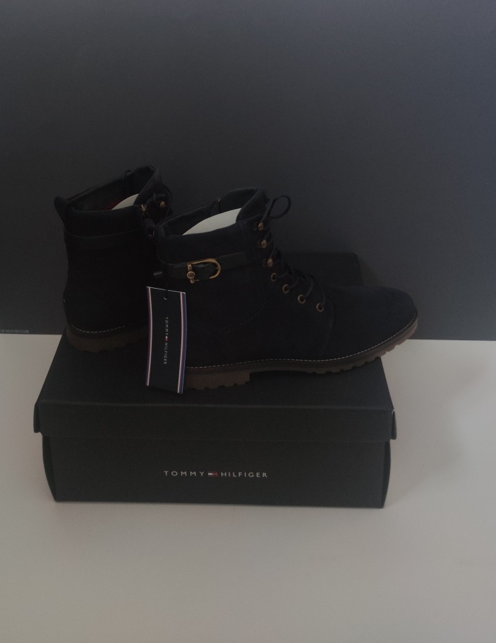 Женские ботинки Tommy Hilfiger 41