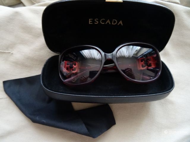 Солнцезащитные очки Escada, размер one size