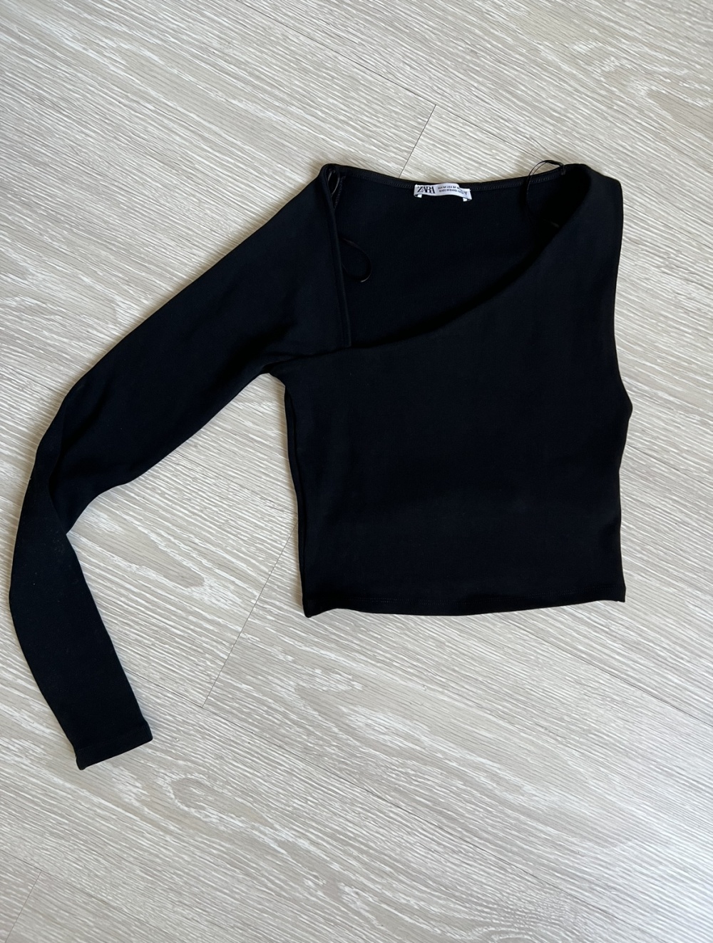 Топ на одно плечо Zara (М, RUS 44)