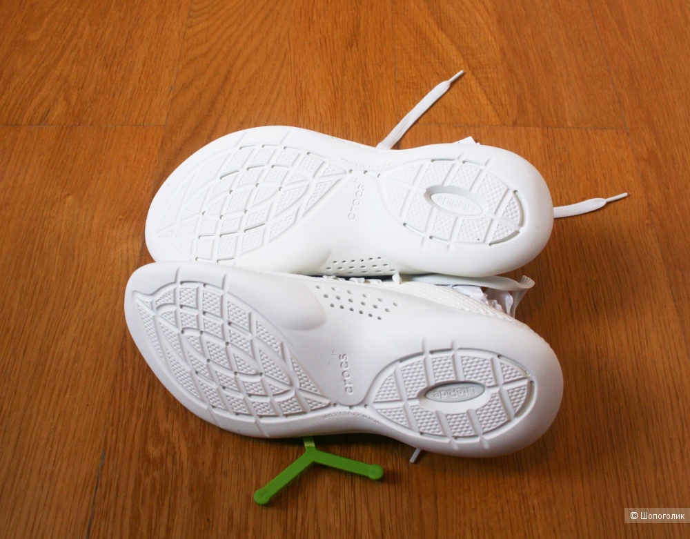 Кроссовки Crocs, размер 9US