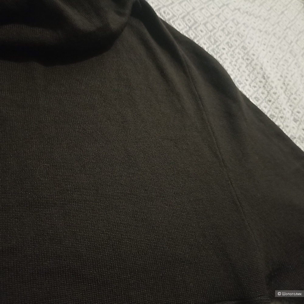 Max Mara джемпер с горлом р 42-44