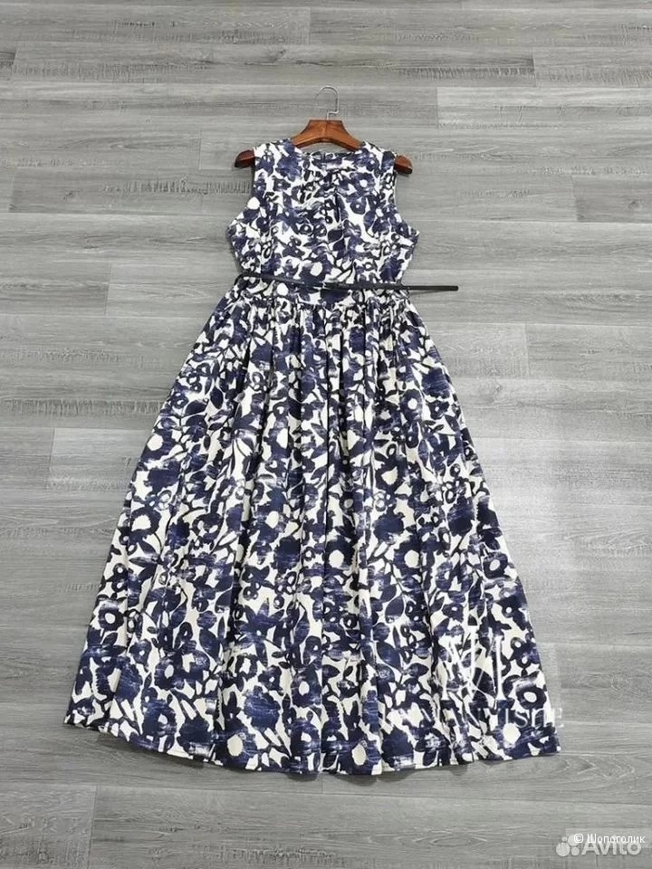 Платье Max Mara , 46рр
