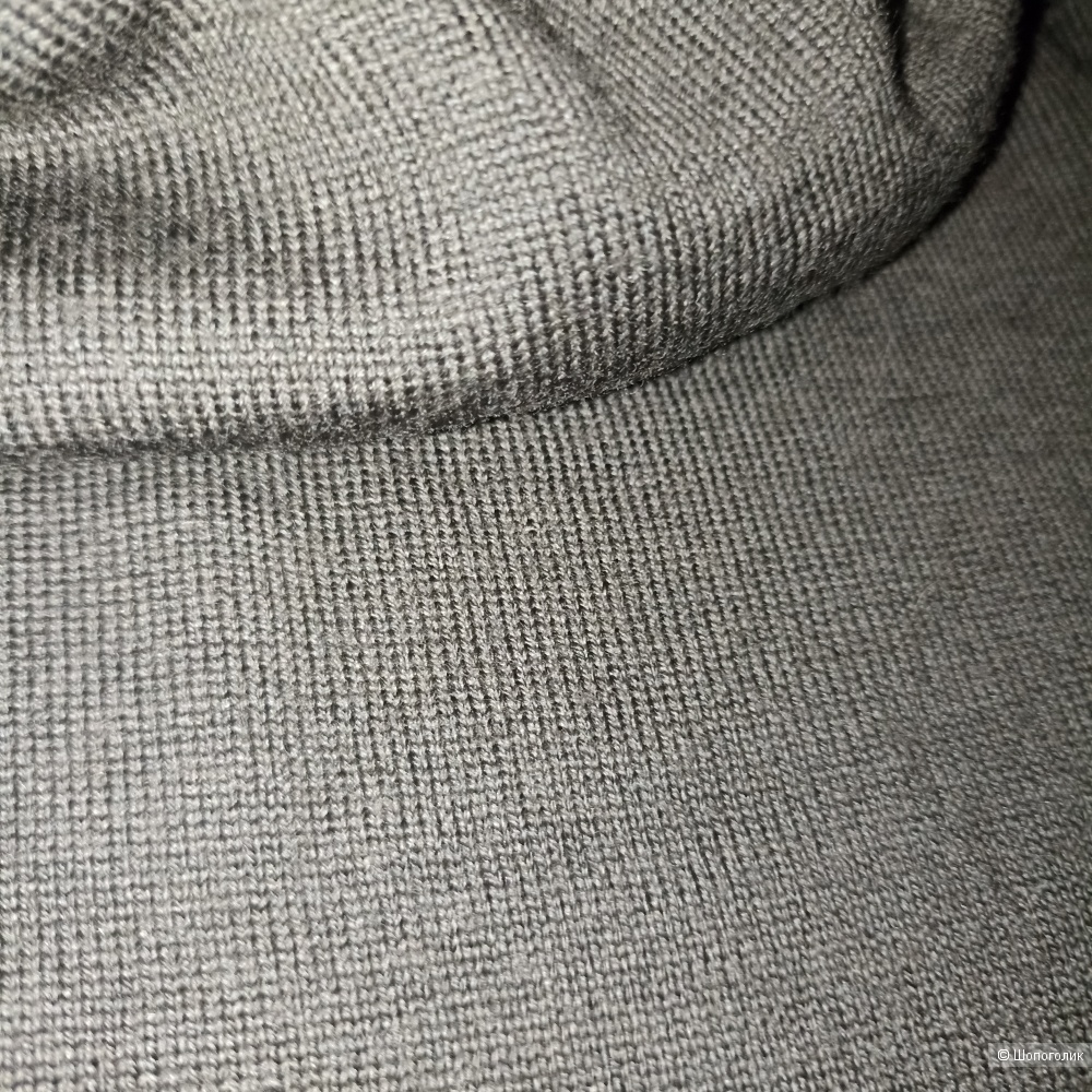 Max Mara джемпер с горлом р 42-44